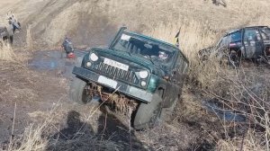 Offroad 45. Джип-спринт "Царь горы" (ледяная река)