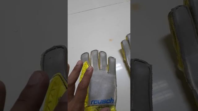 Sarung tangan bola merek Reusch tipe SG... смотреть онлайн
