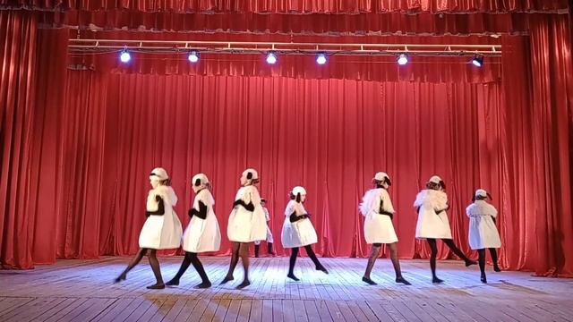 "Пастушок"- виконує зразковий аматорський хореографічний ансамбль "Едельвейс" БК Полонської ТГ смотреть онлайн