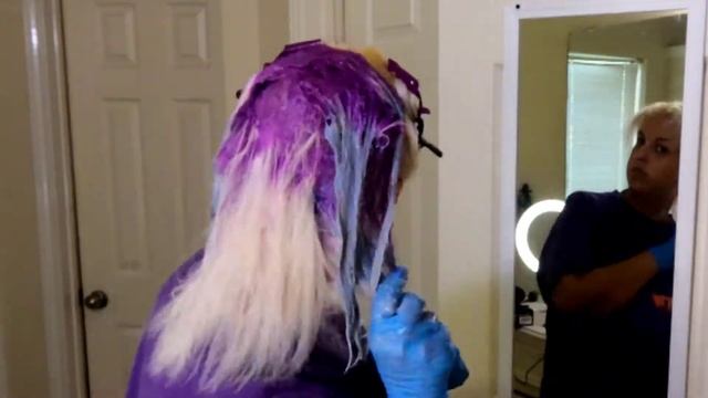 Purple to Silver Ombre Hair смотреть онлайн