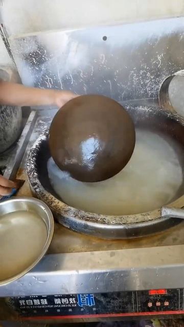 Satisfying rice noodle rolls | Удовлетворительные рисовые лепешки #shorts #asianfood #cooking смотреть онлайн