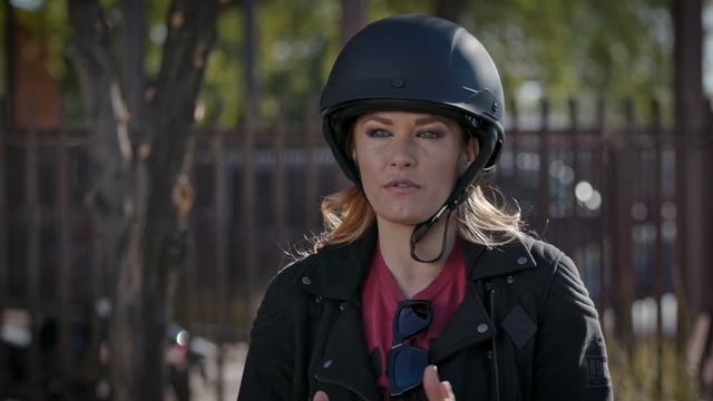 H-D Riding Academy: How to fit your helmet | Harley-Davidson® of Santa Clarita смотреть онлайн