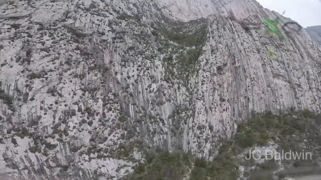 Diving in La Huasteca Park смотреть онлайн