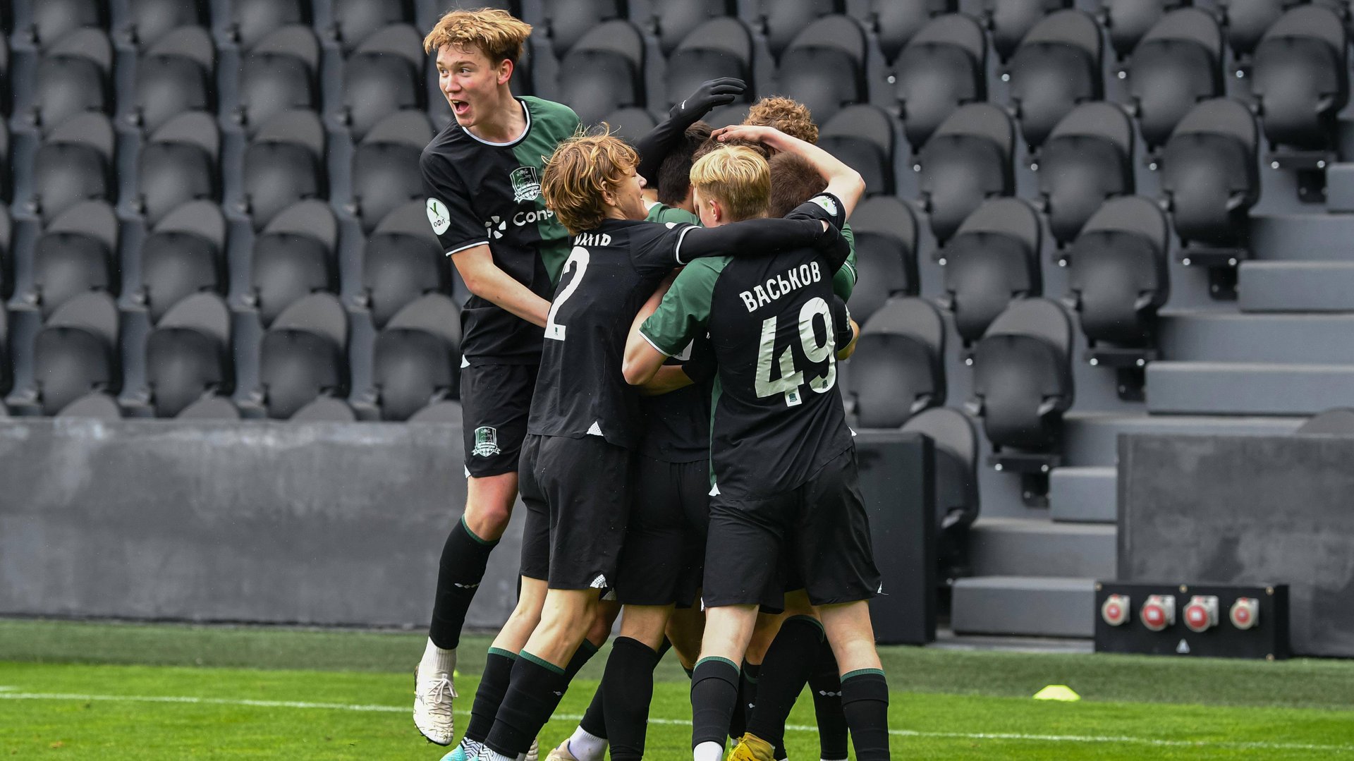 Выбираем лучший гол среди старших команд Академии ФК «Краснодар» в марте 2025 смотреть онлайн