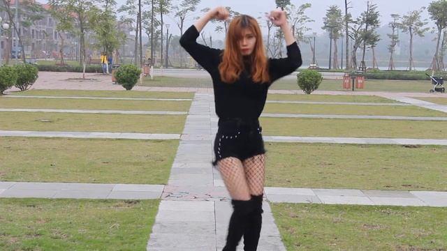 Lip hip - Hyuna dance cover by Duyen Coldly смотреть онлайн