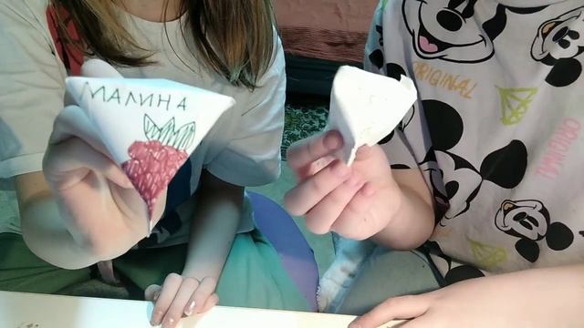 туториал на бумажную косметику с моей подругой! простая маска и маска треугольник!