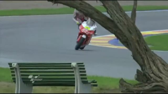 Пътят не е състезателна писта смотреть онлайн