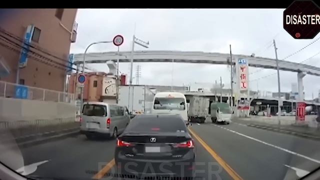Scariest STORM Moments Caught on Camera смотреть онлайн