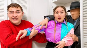 Страшный Человек-Пальто Ждет Тебя в Шкафу!