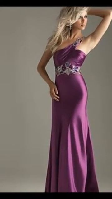 Прекрасные «песочные часы» и выбор вечернего платья для них смотреть онлайн