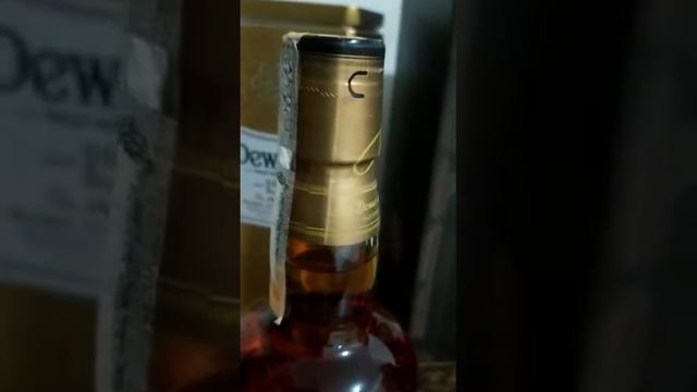 Whisky  Dewars Collection: Dewars 15 Years, Dewars 18 Years And Dewars 25 Years Old.