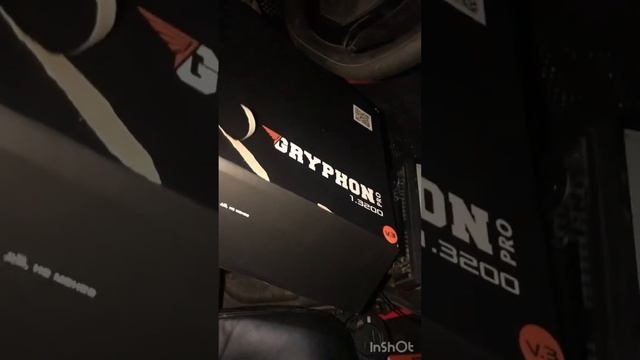 Распаковка, внешний обзор и установка DL Audio Gryphon Pro 1.3200 V.3 смотреть онлайн