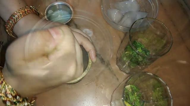 FRESH LIME MASALA SODA | नींबू मसाला सोडा | Masala Lemon-Mint Soda | Lemon Drinks | Sweet Lime Soda смотреть онлайн