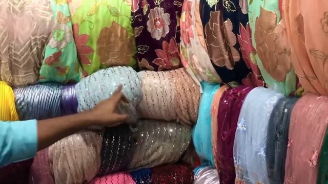 2022 Ka New ( सिर्फ़ 50rs Mtr से शुरू😍katran Market| Sabse Sasta Kapda Yhi Milega India Me#kissvlog