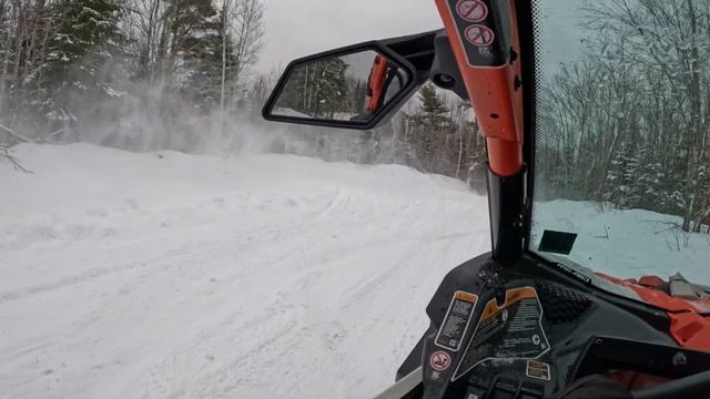 Maverick X3 Turbo RR Winter смотреть онлайн