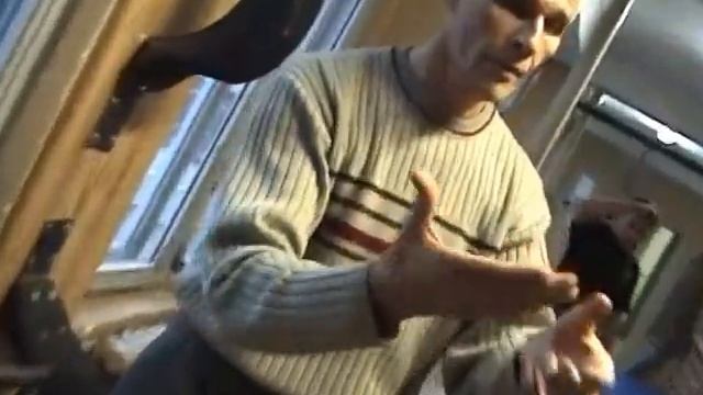 Забить гвоздь «ПУСТОЙ рукой»! смотреть онлайн