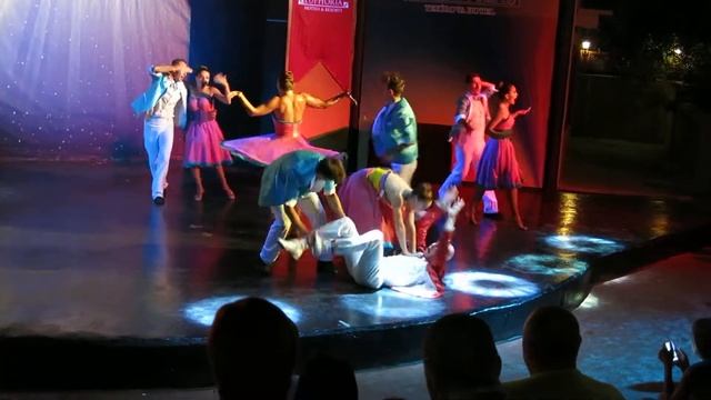 Танцевальное шоу в отеле Euphoria Tekirova