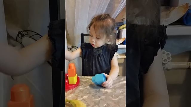 Эмме 1год 8 месяцев смотреть онлайн