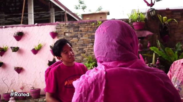 Pink is Life | Rated K смотреть онлайн