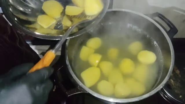 Вкусные Домашние котлеты смотреть онлайн