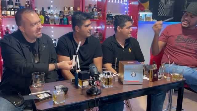 IMPRESIONES DE LOS EXTRACTOS DE AMOUAGE UNA CATA JUNTO OMAR DEL CANAL DE ENTRE PERFUMES смотреть онлайн
