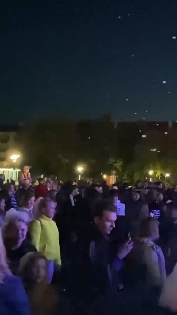 Золотые зеркальные зайцы день молодежи Кстово смотреть онлайн