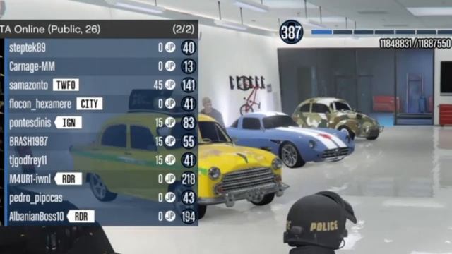 Ghost In the Garage смотреть онлайн