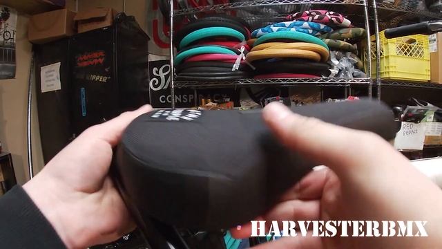 2020 Wethepeople Curse 20" BMX Unboxing @ Harvester Bikes смотреть онлайн