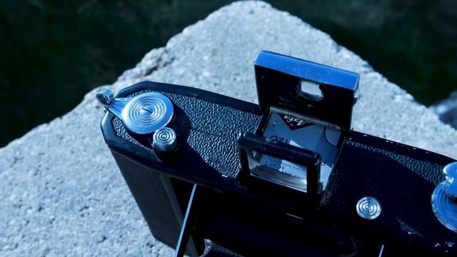 Vintage camera Zeiss Ikon Ikonta 521/16 & Gevaert Gevabox 6x9 смотреть онлайн