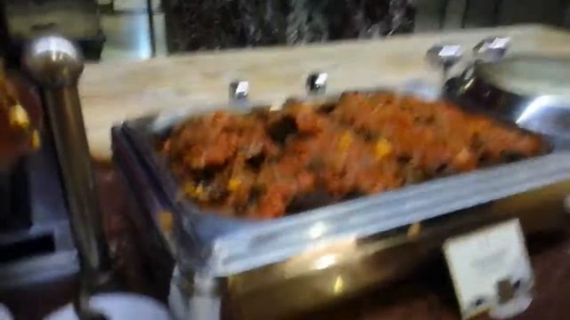 Что готовят на ужин в Мардан Паласе в Анталии смотреть онлайн