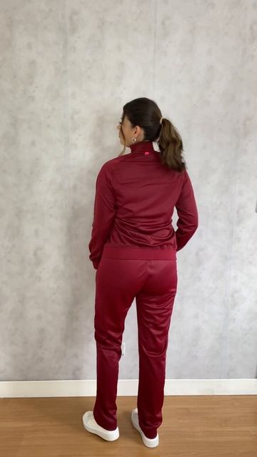 Agasalho Feminino Elanca Jaqueta Calça Olympikus Essential Academia смотреть онлайн