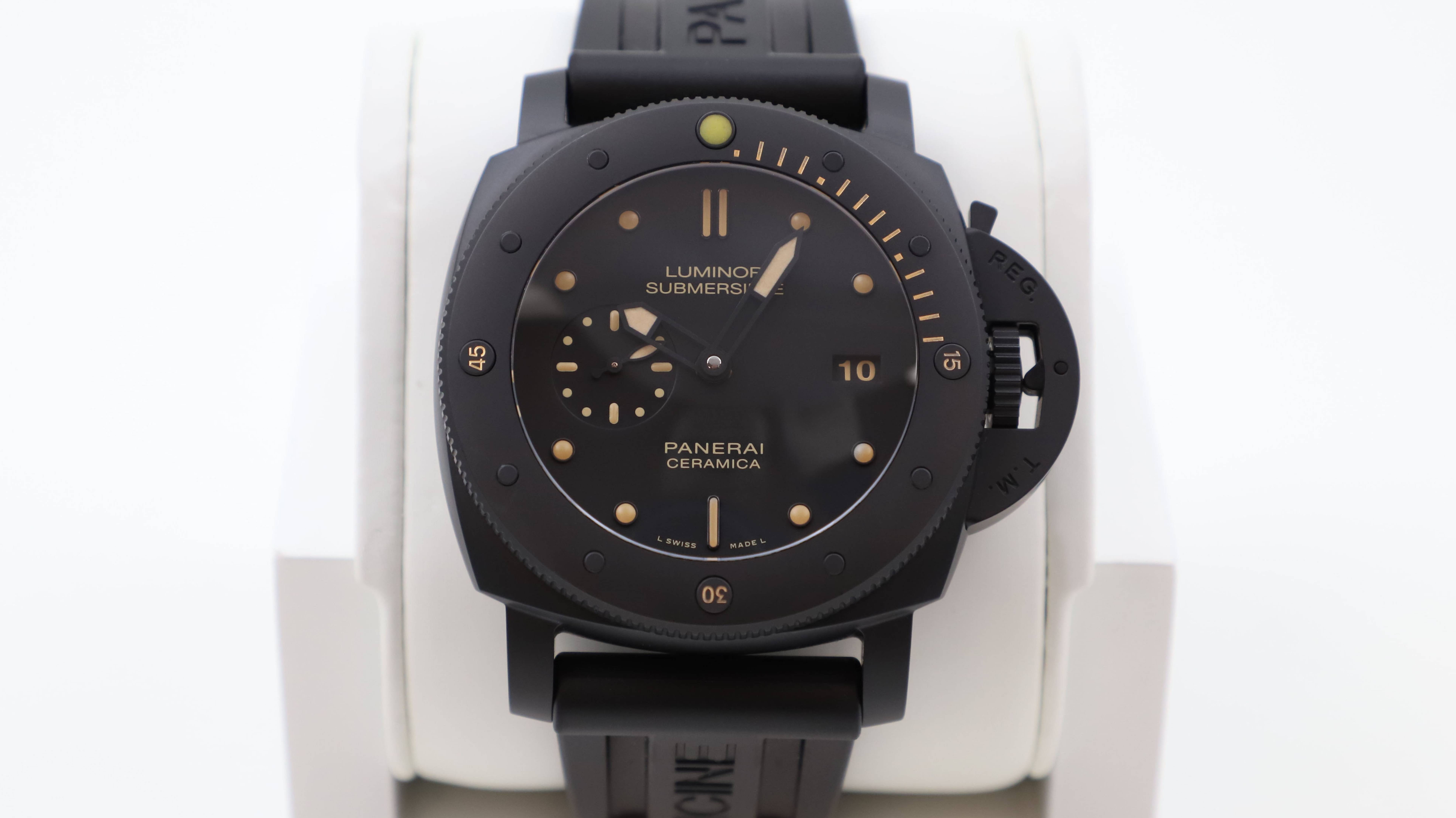 Panerai Luminor Submersible 1950 3 Days Automatic Ceramica 47 mm PAM00508 смотреть онлайн