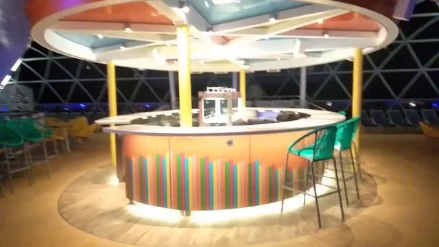wonder of the seas| lime & coconut bar(deck 16) смотреть онлайн
