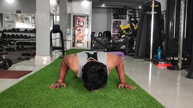 500 Push Ups Challenge | Chest Day | 500 Push ups in 45 minutes #trending #shorts смотреть онлайн