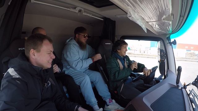 Денис Дорохов на «КАМАЗе» смотреть онлайн