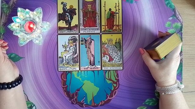 ВЕСЫ Таро прогноз на МАРТ 2024 года