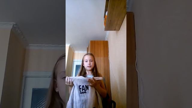 Что мне купили в торговом центре в школу