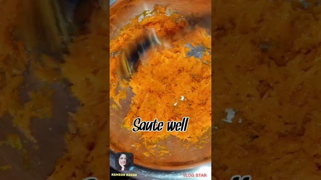 Weight Loss Indian Dessert | Healthy Apple Carrot Halwa Recipe #shorts