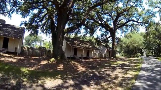 Oak Alley Slave Quarters смотреть онлайн