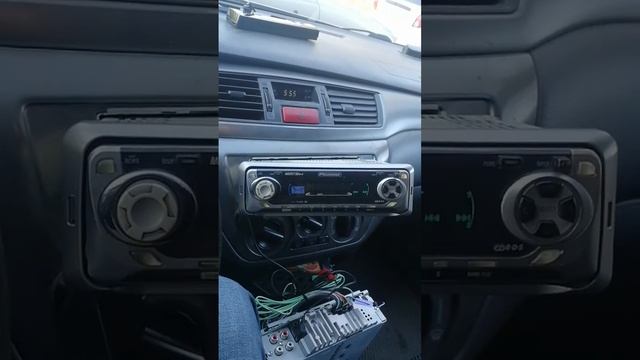 Pioneer DEH-P4400R смотреть онлайн