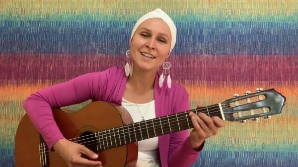 Ganesha Om | Ganapati Bappa Morya | Art of living Bhajan | Guitar chords