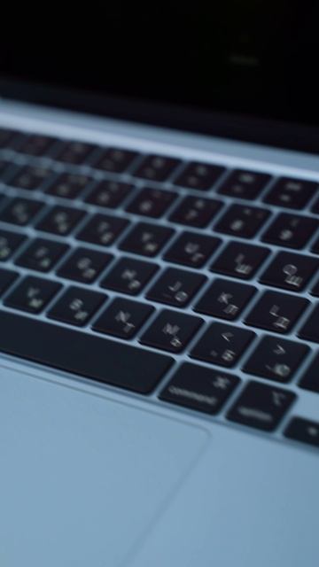 Как всегда безупречный - MacBook Air🔥 смотреть онлайн