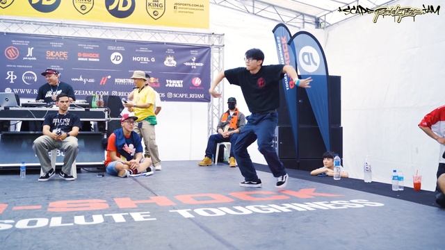 Manish (IND) vs JC (SG) | Top8 Groundmoves Bionic Boogie Battle | Radikal Forze Jam 2019 смотреть онлайн