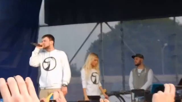 Ярмак довел людей до слез смотреть онлайн