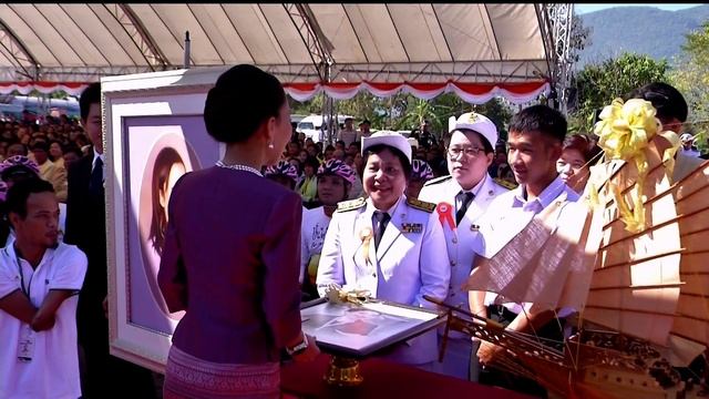 ♚ 23JAN18 泰国王室每日新闻 Daily News of Thai Royal Family ข่าวในพระราชสำนัก ๒๓ ม․ค․๖๑「2 ∕ 2」 смотреть онлайн