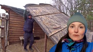 Жизнь в селе. Их это так злит. Убрали весь мусор с участка. Полы в доме. Что выросло для огорода