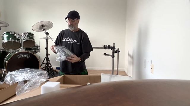 Unboxing the Simmons Titan 50 e drum kit смотреть онлайн