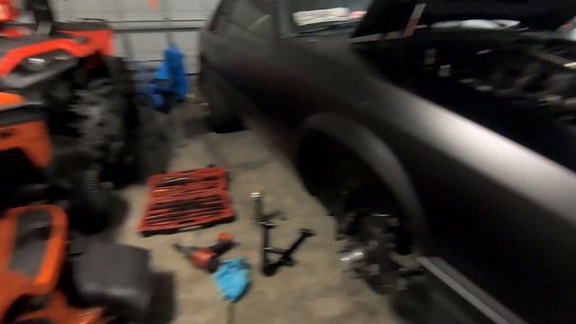 Finishing up Foxbody 5 lug swap & Strange 8.8 rear смотреть онлайн