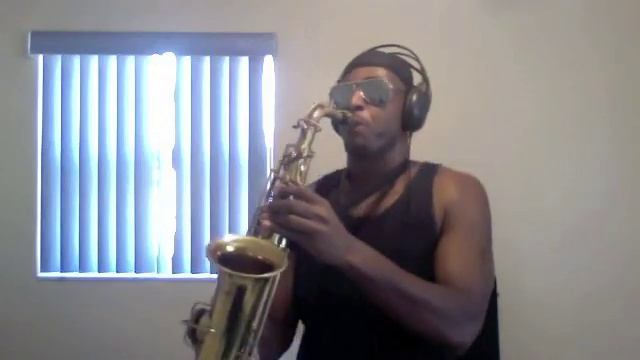 MIA MARTINA - "BURNIN" THE OFFICIAL STEVE REASON SAX COVER смотреть онлайн
