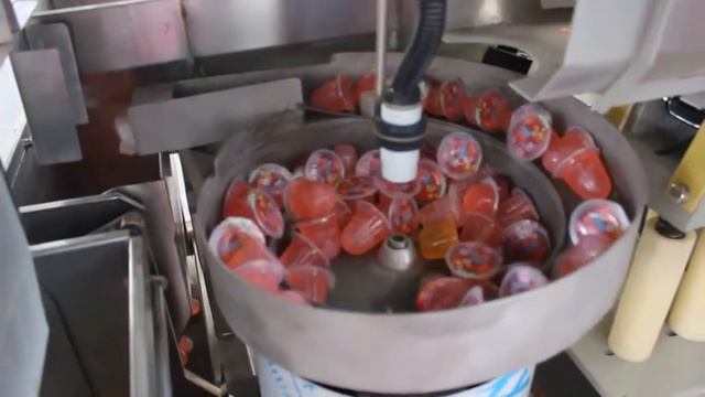 Штучный дозатор капсул с джемом смотреть онлайн